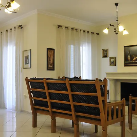 Peloponeese Corinthos Seaside For Short Rent * Corinto