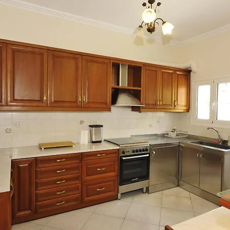 Villa Peloponeese Corinthos Seaside For Short Rent Corinth