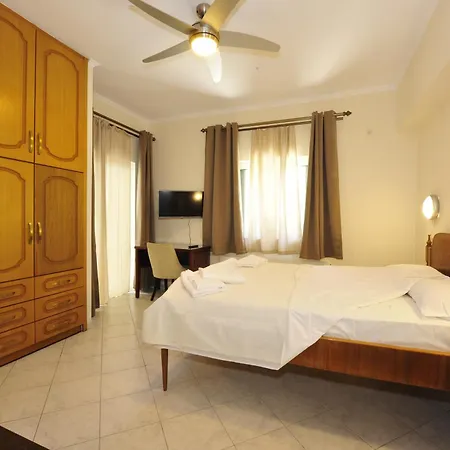 Corinthian Sea And Mountain Lozan Com Villa