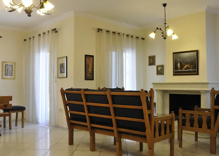 Peloponeese Corinthos Seaside For Short Rent * Corinth