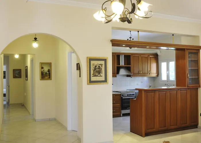 Peloponeese Corinthos Seaside For Short Rent Corinth