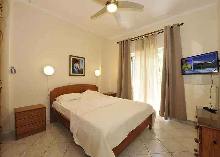 Peloponeese Corinthos Seaside For Short Rent